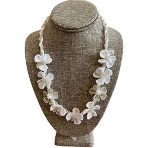 NEW WOZA MOYA women's tiny hand beaded necklace in white